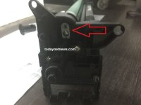 replace-ink-wiper-charging-shaft-drum-canon-ir2525-4.JPG