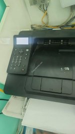 Canon i-SENSYS LBP212dw printer has a white screen error and cannot print.jpg
