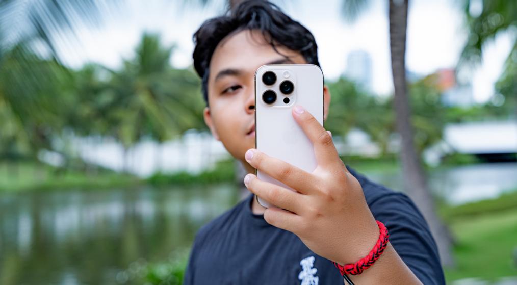 iphone-16-pro-and-iphone-16-quick-review-1.jpg