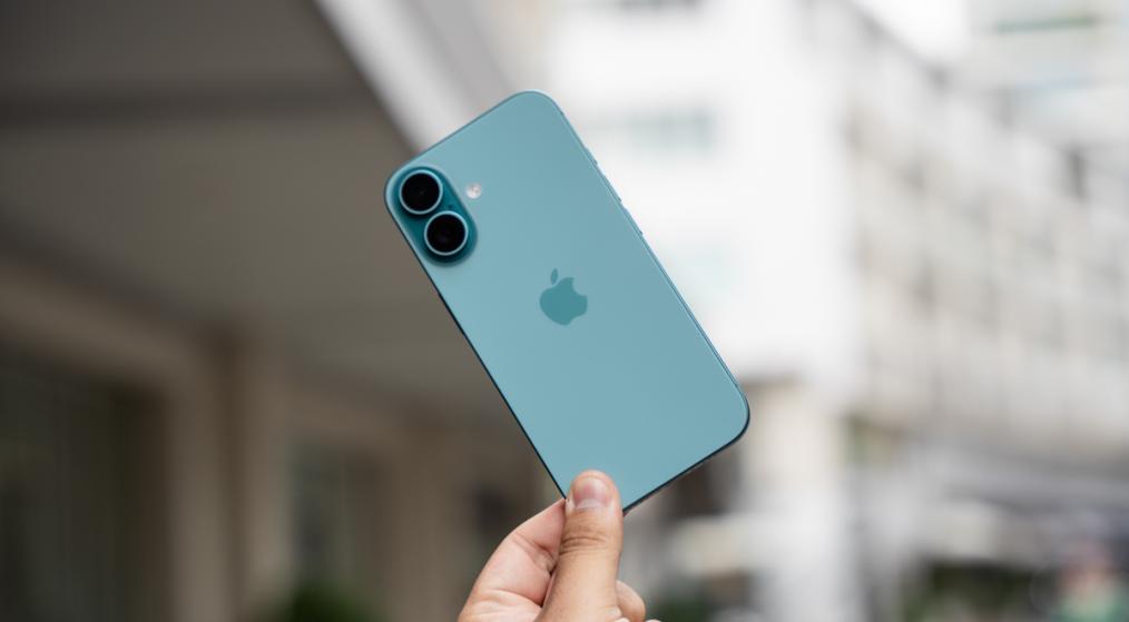 iphone-16-pro-and-iphone-16-quick-review-2.jpg