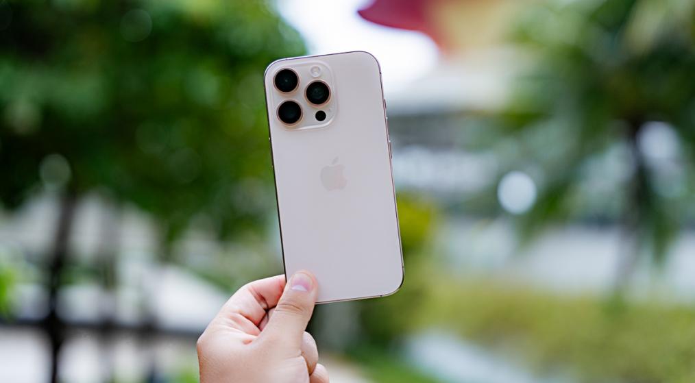 iphone-16-pro-and-iphone-16-quick-review-3.jpg