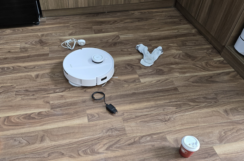 ecovacs deebot t20e omni review version 2024 8