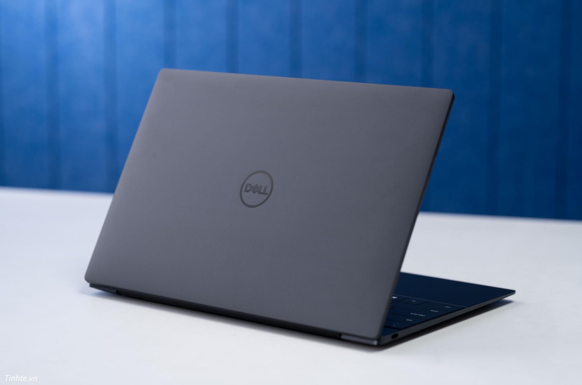 dell xps 13 9345 unboxing and review 43