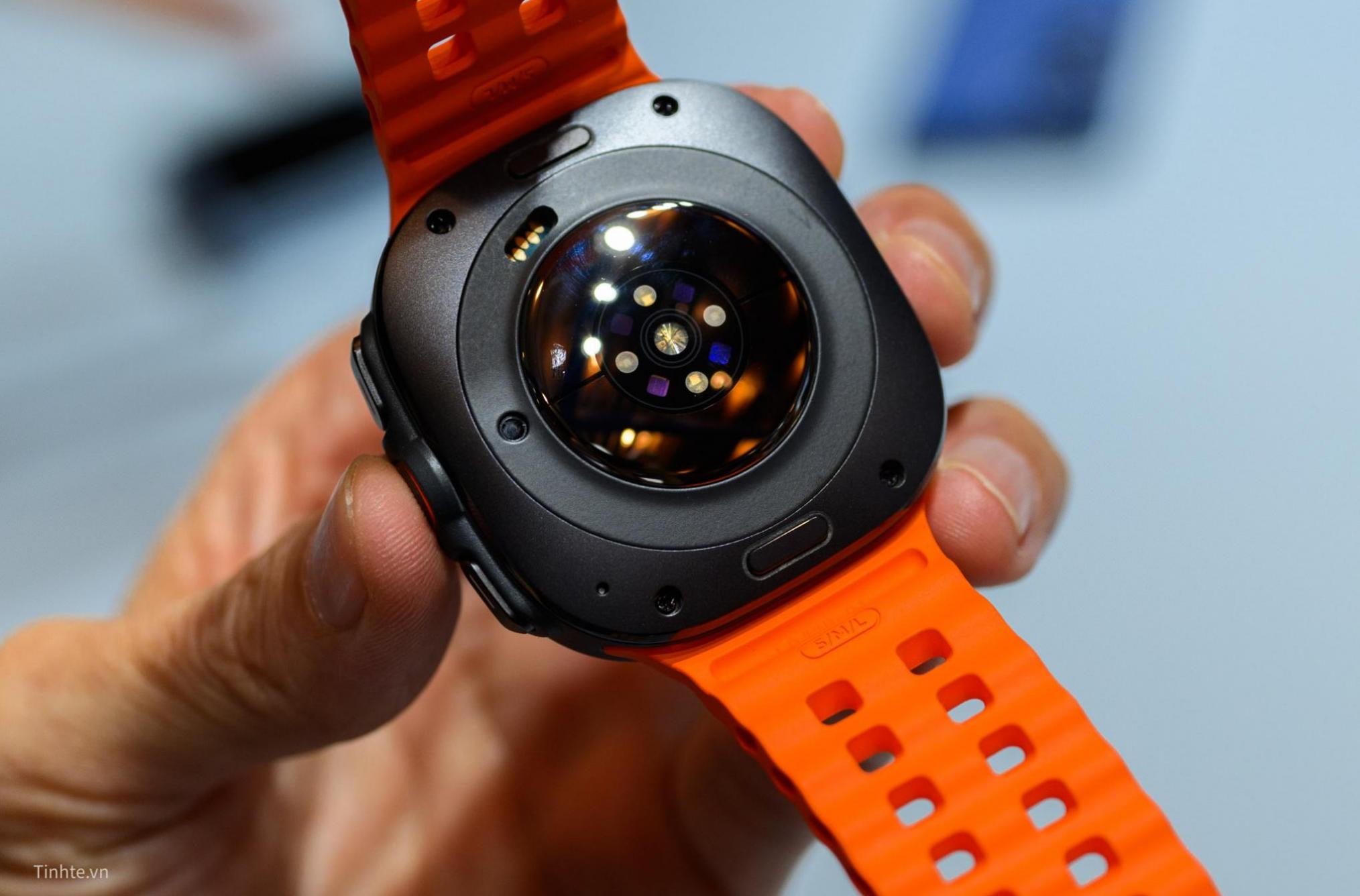 samsung galaxy watch ultra hands on and review 9